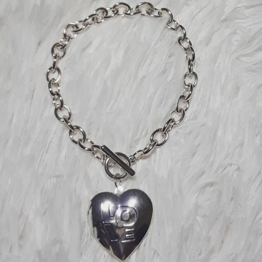 ☄Love Links Locket Charm Bracelet- Silver …